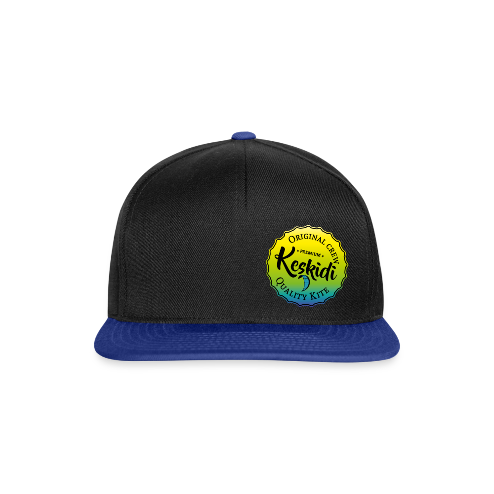 Keskidi Tarifa Online Wear - This baseball cap features a stamp Kite-Surf Quality. Stay cool and stylish with this must-have accessory. Add a touch of urban and sporty style to your look.