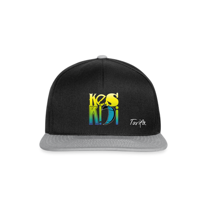 Keskidi Tarifa Online Wear - The Cap Keskidi kite surf instructor from Tarifa brings the wind life rhythm, a must-have for urban and sporty looks. We always keep it positive, you feel me?