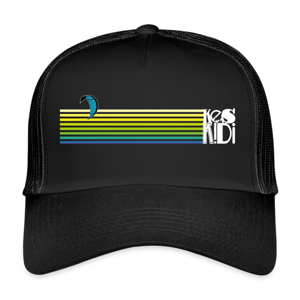 Keskidi Tarifa Online Wear - Get a taste of Tarifa Horizon's lively and colorful atmosphere, complete with breathtaking sunsets and sunrises. Watch as kites dance in the sky, adding to the beach's vibrant energy.Wherever you go, let the Trucker Cap Horizo